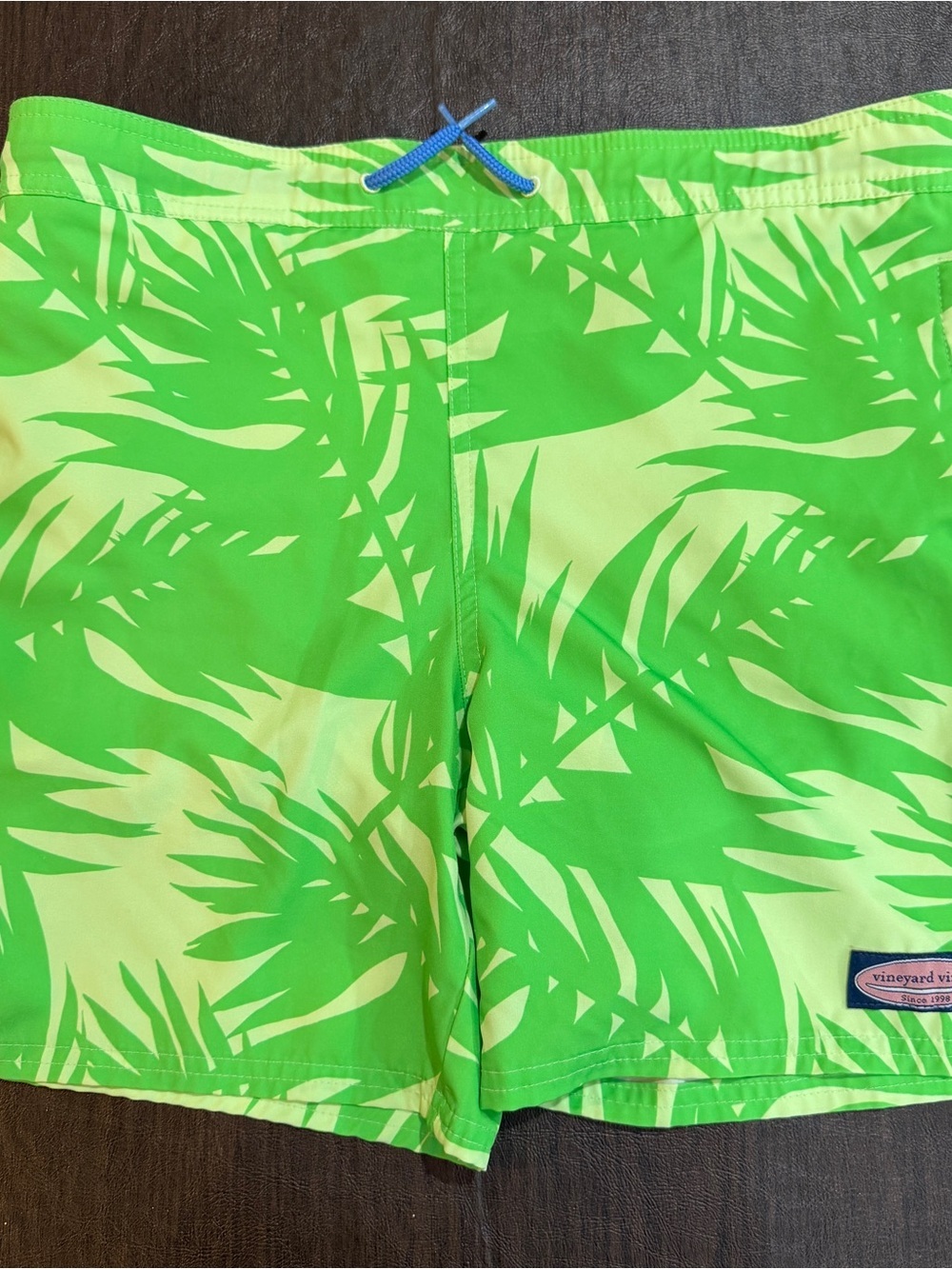 Vineyard Vines Kids Neon Green Palm Print Chappy Swim Trunks Sz M (12-14)